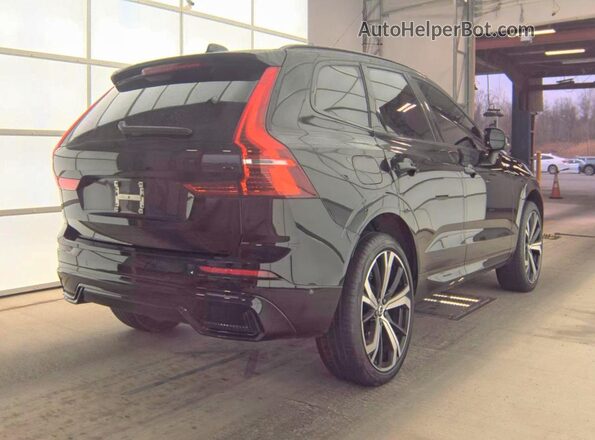 YV4L12RM5R1801281 2024 VOLVO XC60 Black Передня права чверть