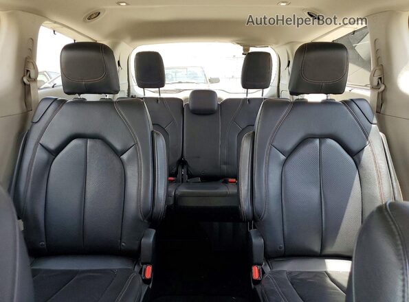 2C4RC1BG3LR269179 2020 CHRYSLER PACIFICA Gray უკანა სალონის ხედი