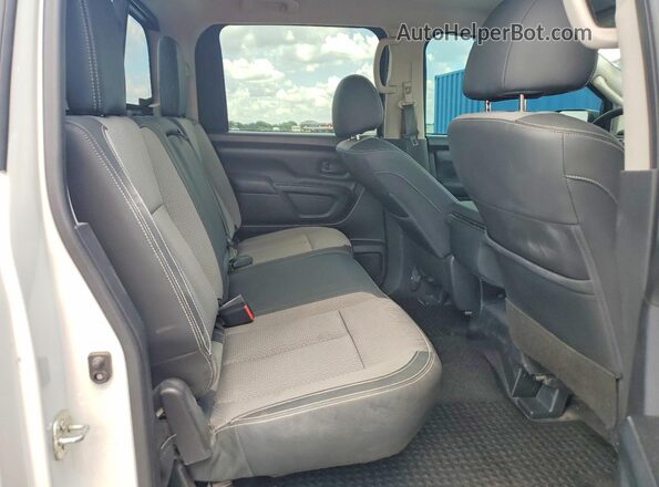 1N6AA1FA0MN518719 2021 NISSAN TITAN White Rear interior view