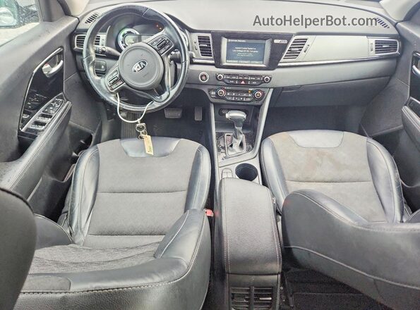 KNDCC3LC7H5036083 2017 KIA NIRO Серебряный Вид щитка приборов