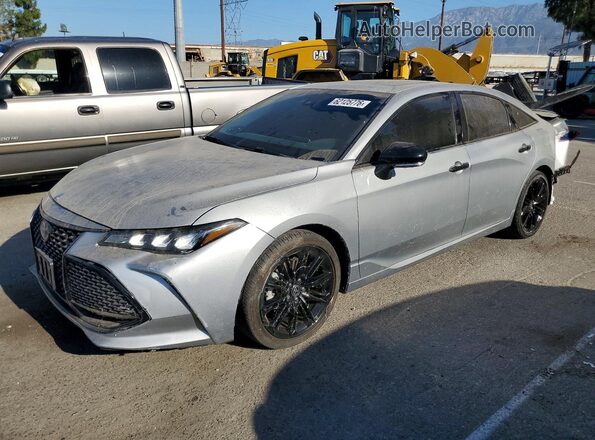 4T1EA1ABXNU015366 2022 TOYOTA AVALON Silver Trasero izquierdo