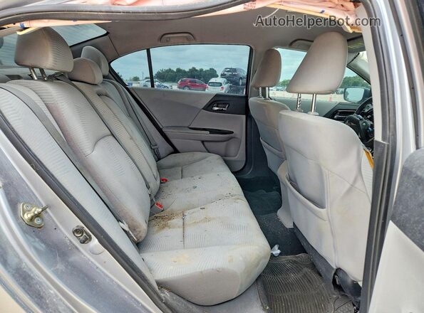 1HGCR2F30HA066006 2017 HONDA ACCORD Silver უკანა სალონის ხედი