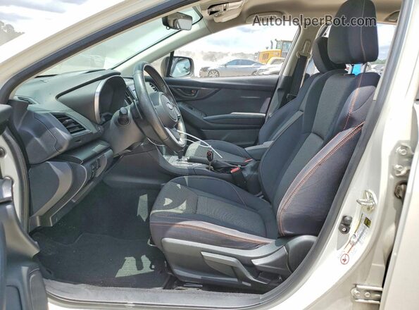 JF2GTABC2JH263016 2018 SUBARU CROSSTREK Белый Вид салона спереди