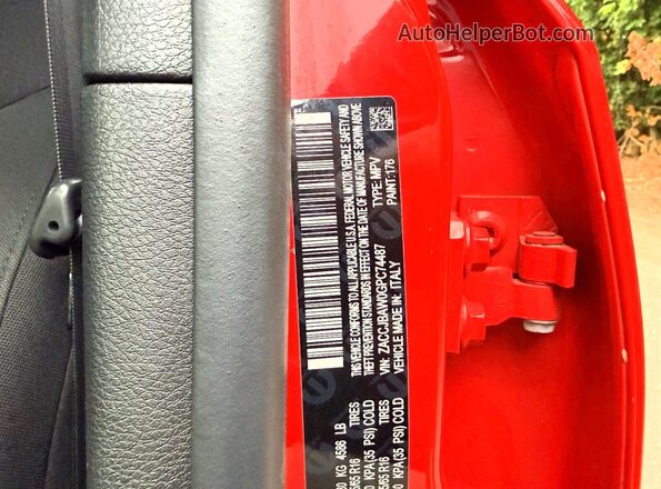ZACCJBAW0GPC74487 2016 JEEP RENEGADE Red Vista de los asientos traseros