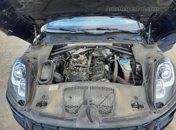 WP1AA2A55HLB00773 2017 PORSCHE MACAN Blue Widok naklejki z numerem VIN
