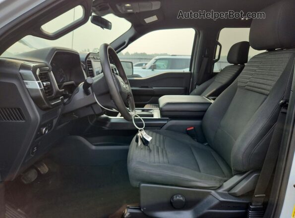 1FTEW1EP6NKD00976 2022 FORD F150 White Vista del salpicadero