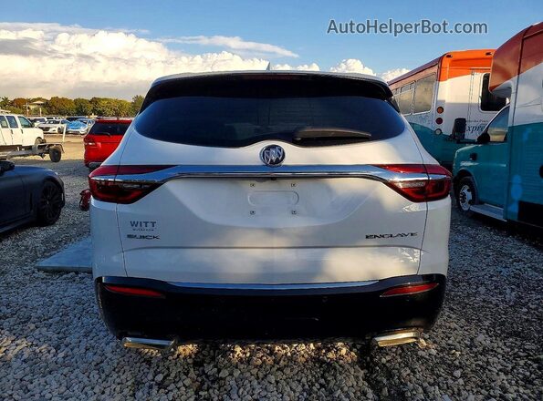 5GAERBKW5JJ122102 2018 BUICK ENCLAVE White Vista interior delantera