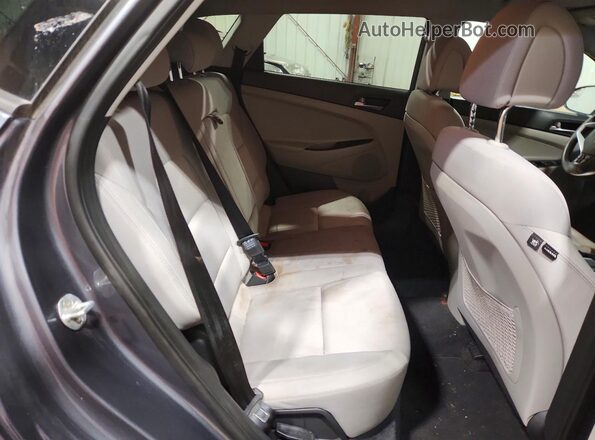 KM8J33A48JU597421 2018 HYUNDAI TUCSON Gray Widok komory silnika
