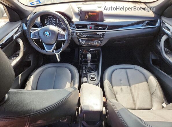 WBXHT3C34G5E55714 2016 BMW X1 Black Widok zestawu wskaźników