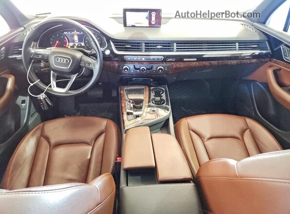 WA1LAAF76JD027261 2018 AUDI Q7 White Dashboard view