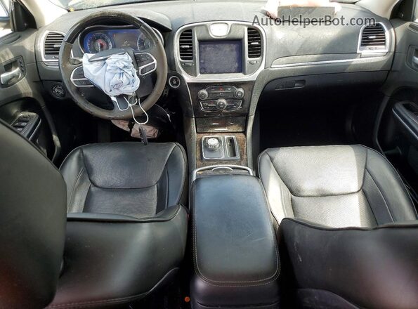 2C3CCAEG4LH102809 2020 CHRYSLER 300 Black Вид щитка приладів