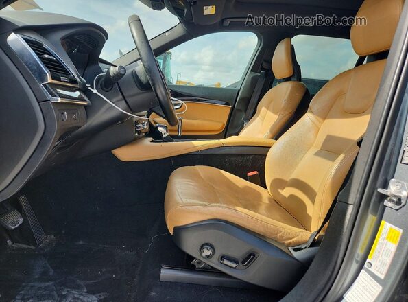 YV4A22PK0J1191106 2018 VOLVO XC90 Silver წინა პანელის ხედი