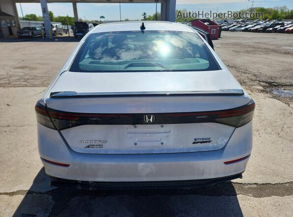 1HGCY2F79SA089894 2025 HONDA ACCORD White Հետևի տեսք