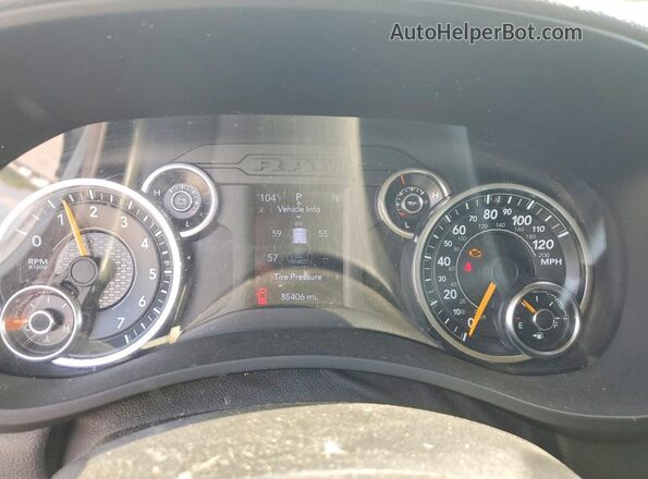 3C6UR5HJ9LG150990 2020 RAM 2500 Белый Вид задних сидений
