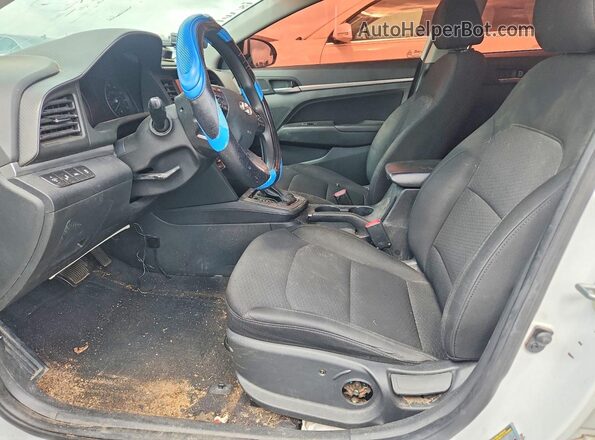 5NPD84LF0KH475302 2019 HYUNDAI ELANTRA White Dashboard view