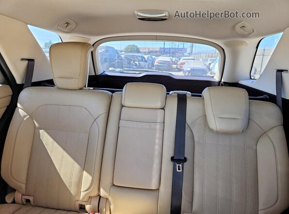 4JGDA5JB0GA675634 2016 MERCEDES-BENZ GLE Белый Вид задней части салона
