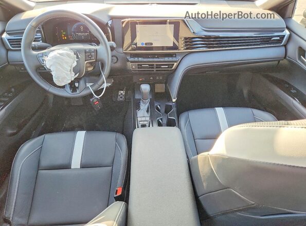 4T1DAACK2SU183913 2025 TOYOTA CAMRY Gray ხელსაწყოთა პანელის ხედი