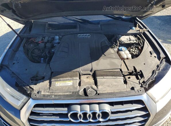 WA1AAAF74HD004014 2017 AUDI Q7 Gray Вид підкапотного простору