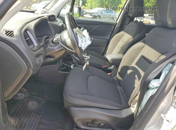 ZACNJBBB2KPK28220 2019 JEEP RENEGADE Silver Widok deski rozdzielczej