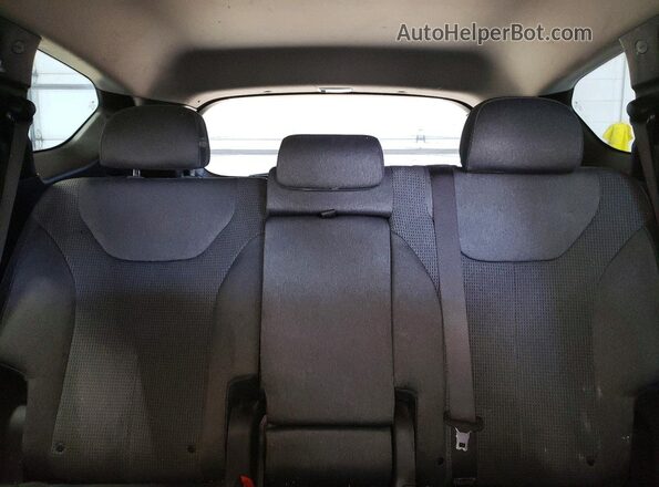 5NMS2CAD5LH158781 2020 HYUNDAI SANTA Серебряный Вид задней части салона