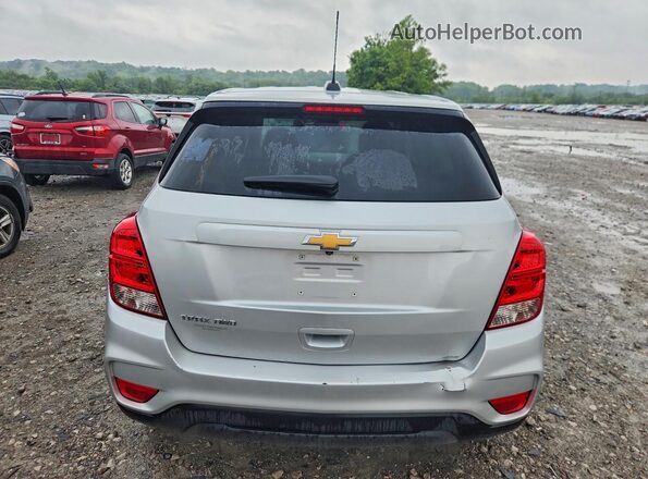 KL7CJNSB6MB350682 2021 CHEVROLET TRAX Silver Widok z tyłu
