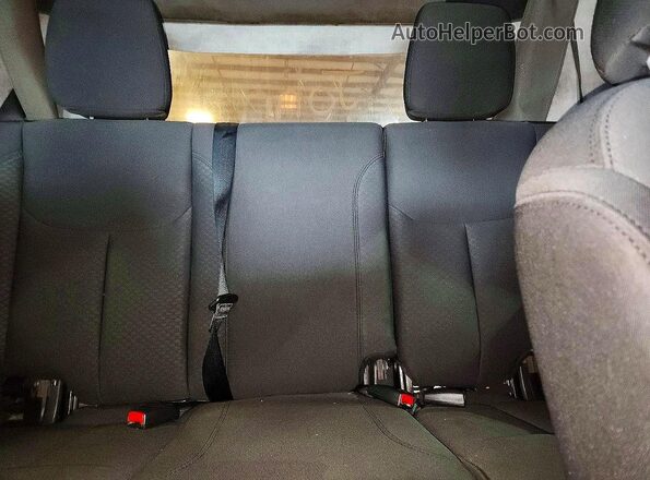 1C4BJWDG4HL587619 2017 JEEP WRANGLER Gray უკანა სალონის ხედი