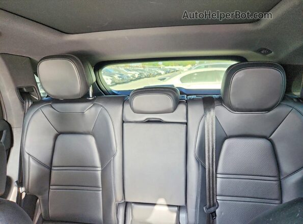 WP1AA2AYXKDA00616 2019 PORSCHE CAYENNE Blue უკანა სალონის ხედი
