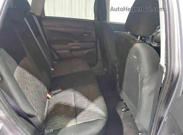JA4ARUAU3TU002528 2026 MITSUBISHI OUTLANDER Gray უკანა სალონის ხედი