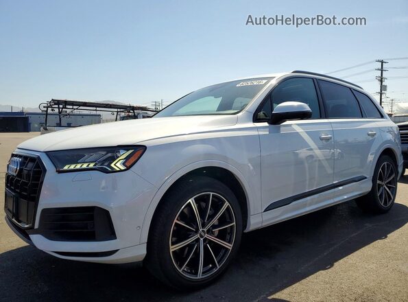 WA1LXAF70LD011817 2020 AUDI Q7 White Trasero izquierdo