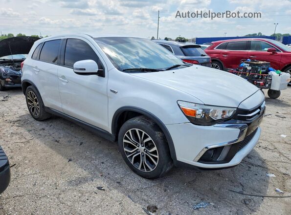 JA4AP4AUXKU002613 2019 MITSUBISHI OUTLANDER White Vista frontal