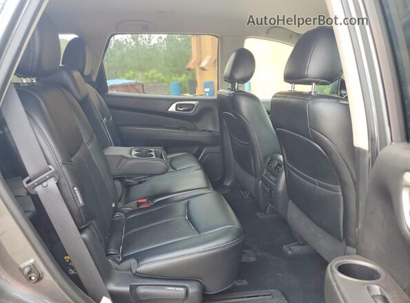 5N1DR2MM4KC583413 2019 NISSAN PATHFINDER Gray Вид задньої частини салону