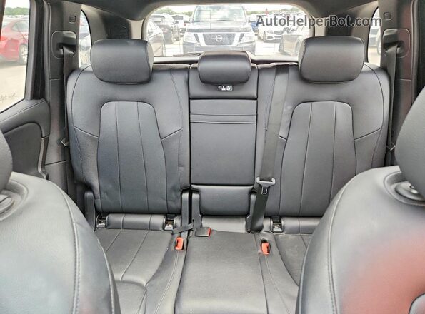 W1N4M4GB9LW050376 2020 MERCEDES-BENZ GLB-CLASS Black უკანა სალონის ხედი