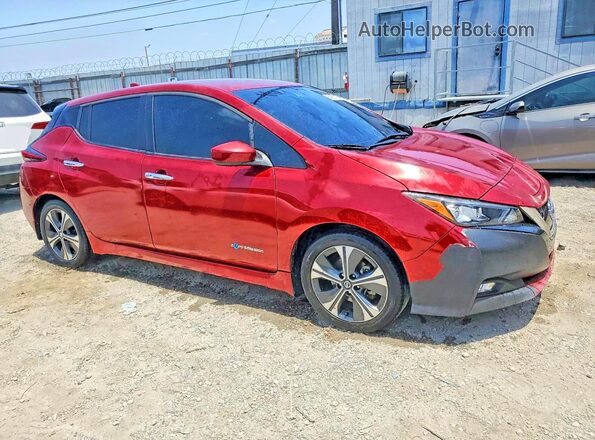 1N4AZ1CP5JC310451 2018 NISSAN LEAF Red Front view