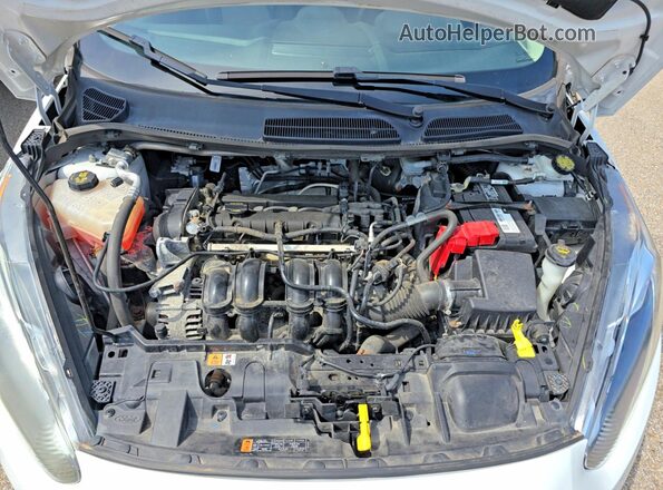 3FADP4EJ0KM155286 2019 FORD FIESTA White Առջևի վահանակի տեսք