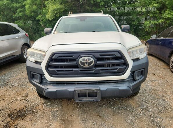5TFRX5GN8JX112703 2018 TOYOTA TACOMA White Вид спереду