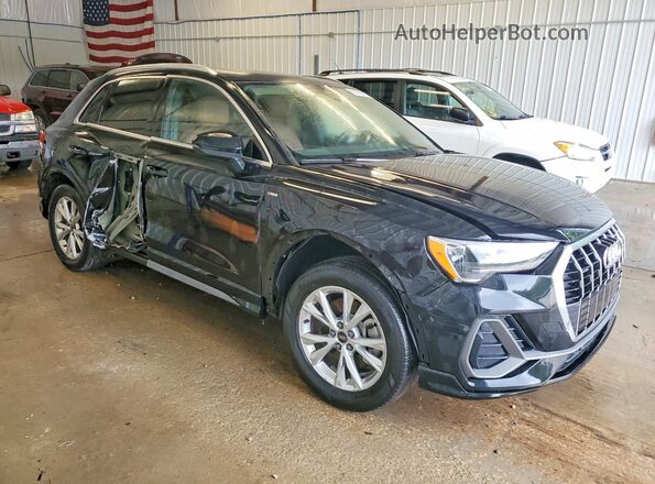 WA1DECF38N1114023 2022 AUDI Q3 Black Widok z przodu