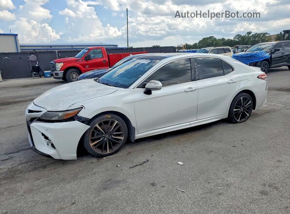 4T1B61HK3JU127513 2018 TOYOTA CAMRY White Հետևի ձախ