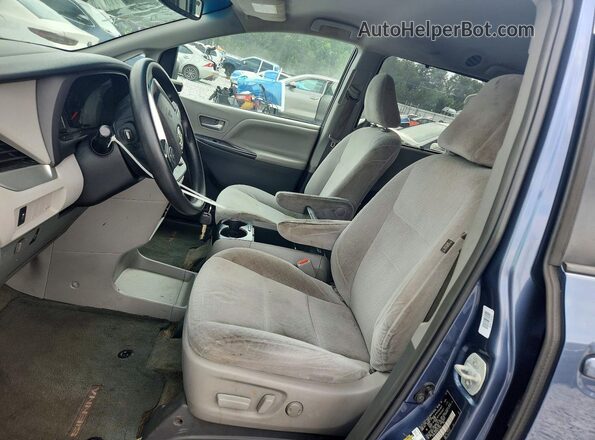 5TDKK3DCXGS727484 2016 TOYOTA SIENNA Blue Առջևի վահանակի տեսք