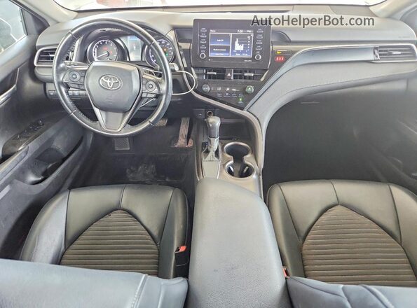 4T1G11AK1MU478357 2021 TOYOTA CAMRY Silver ხელსაწყოთა პანელის ხედი