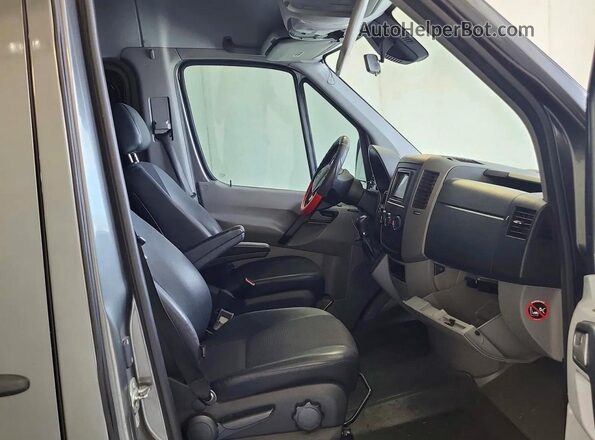 8BRPE7CD5JE158134 2018 MERCEDES-BENZ SPRINTER Gray Widok z tyłu