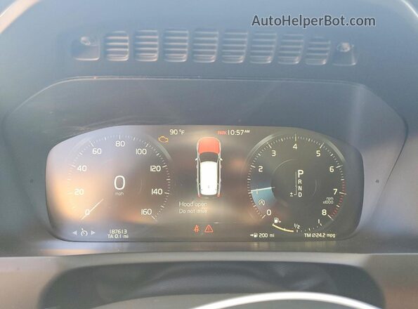 YV4A22PK7H1119328 2017 VOLVO XC90 Серебряный Вид задних сидений