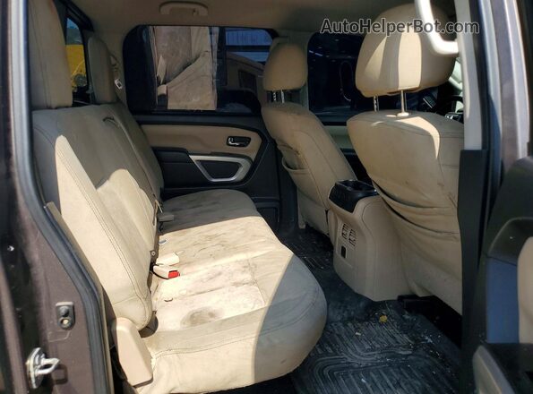 1N6BA1F24GN500967 2016 NISSAN TITAN Коричневый Вид задней части салона