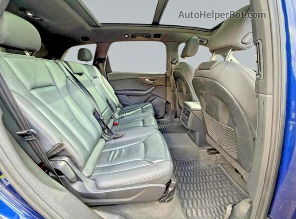 WA1AXAF70MD010157 2021 AUDI Q7 Blue Սալոնի դիմացի տեսք