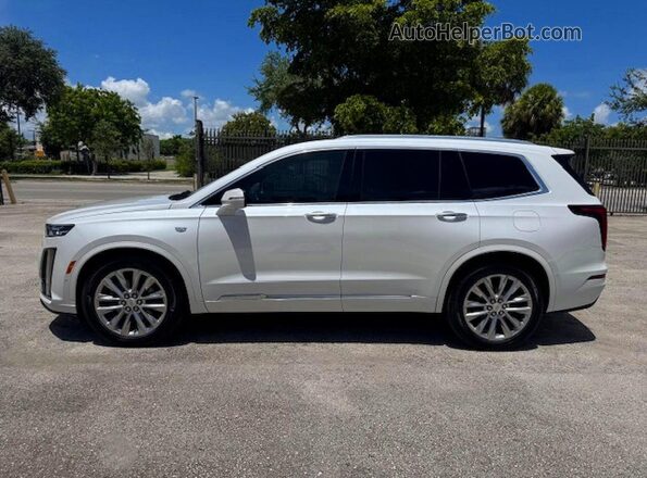 1GYKPCRS4MZ181724 2021 CADILLAC XT6 White VIN կոդի պիտակի տեսք