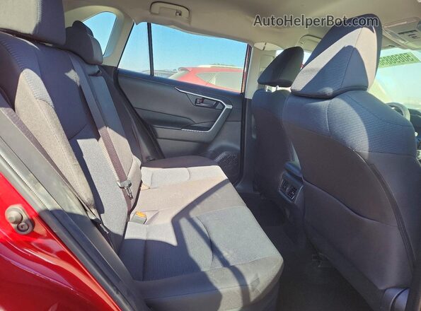 JTMMWRFV7RD268637 2024 TOYOTA RAV4 Red Вид задньої частини салону