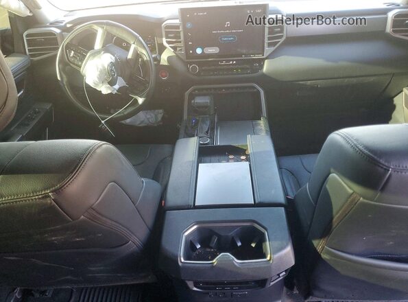 7SVAAABAXPX006652 2023 TOYOTA SEQUOIA Коричневый Вид щитка приборов