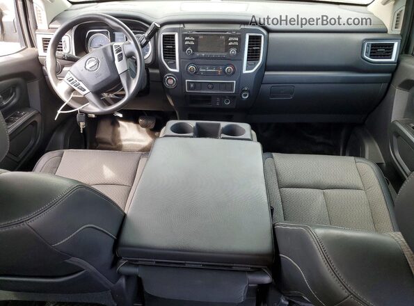 1N6BA1F11HN512017 2017 NISSAN TITAN White Вид щитка приладів