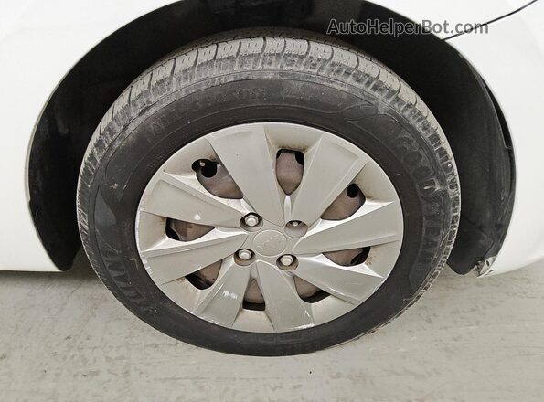 3KPA24AB5KE187963 2019 KIA RIO White 