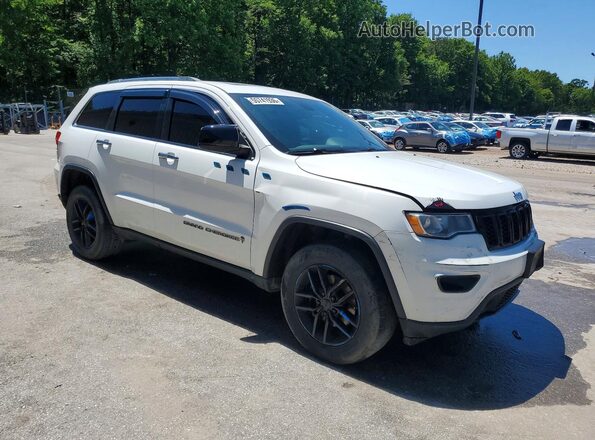 1C4RJFBG3JC236532 2018 JEEP GRAND White Widok z przodu