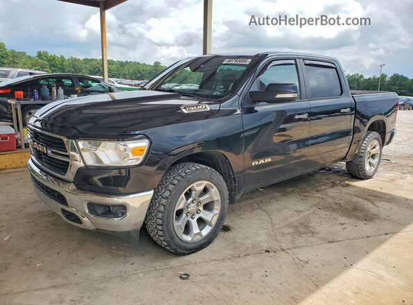 1C6RRFFG3KN818677 2019 RAM 1500 Черный Задняя левая четверть